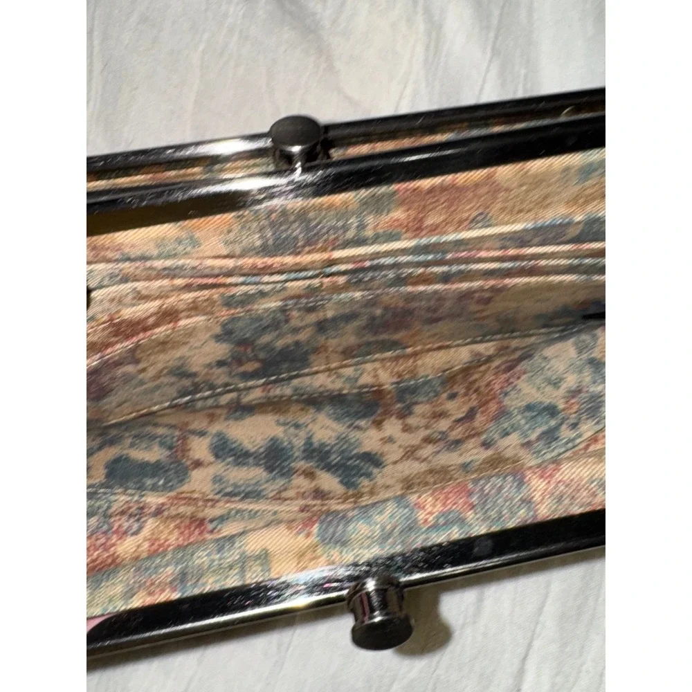 Hobo international double kiss lock brown leather Lauren‎ clutch purse